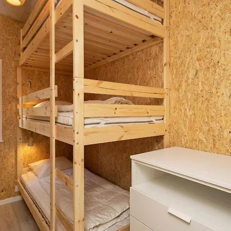 12 Person In V Ggerl Se * Bøtø By
